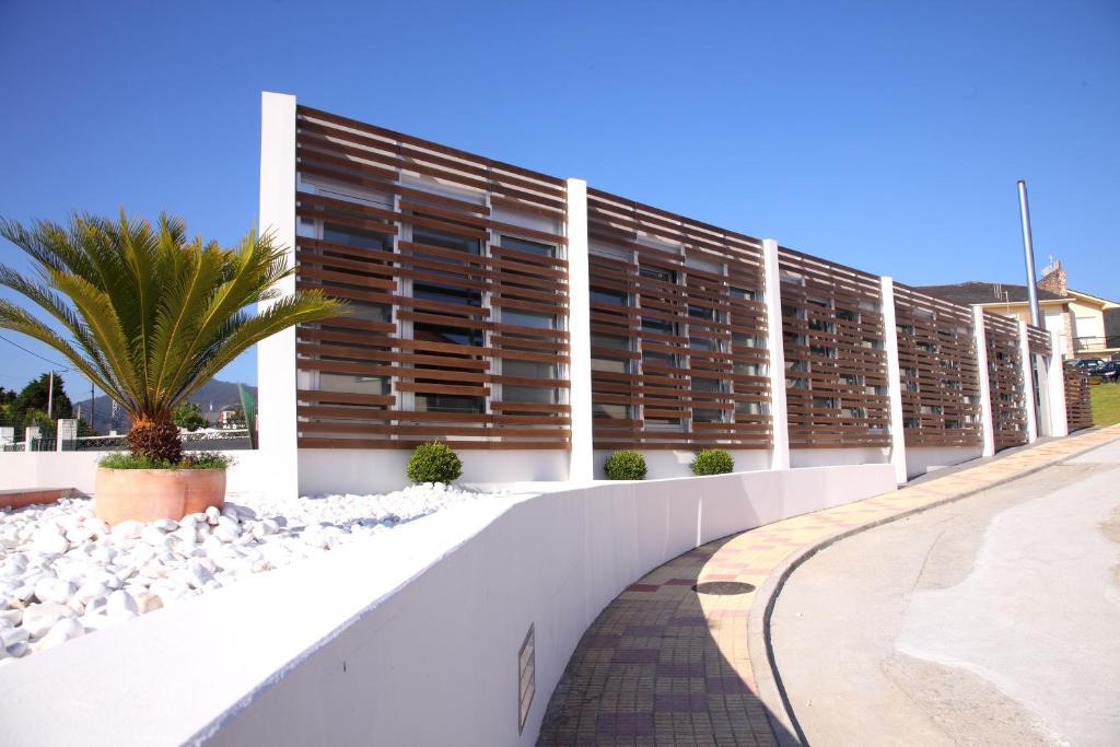 ויביירו Hotel Thalasso Cantabrico Las Sirenas 4 Superior מראה חיצוני תמונה